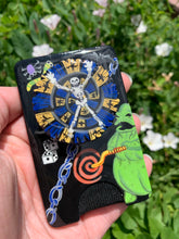 Load image into Gallery viewer, Glow Oogie Inspired Pop Grip/ Popsocket Wallet