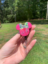 Load image into Gallery viewer, Bright Pink Scrubs Mouse with Bow Swivel Badge Reel